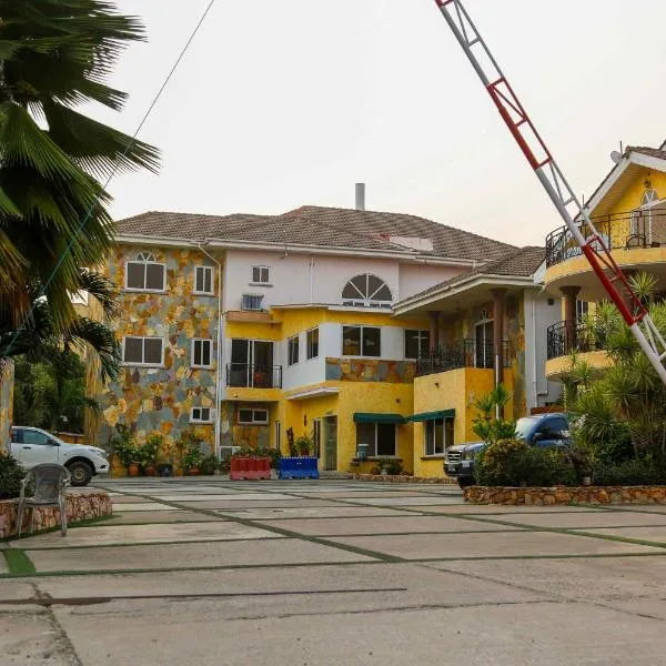 Midindi Hotel, hotel em Accra