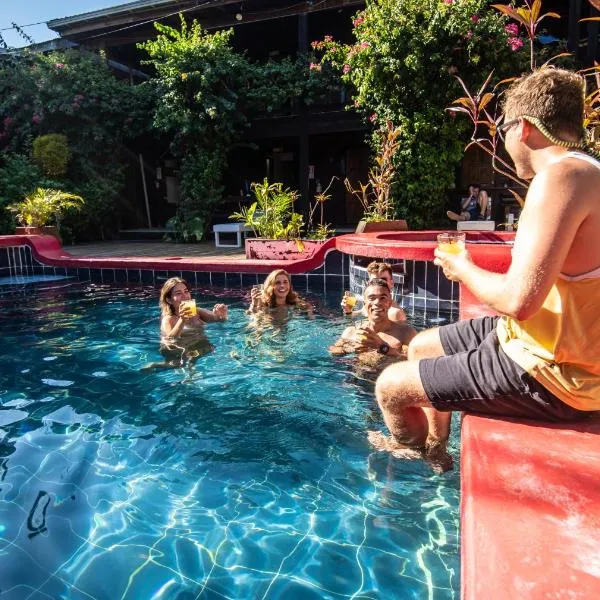 Mango Inn Resort, hôtel à Utila