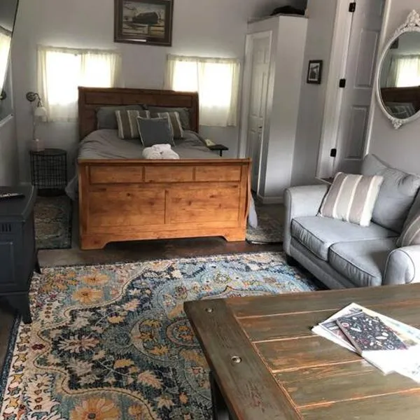 Downtown Yellowstone Bungalow, hotel v destinaci Livingston