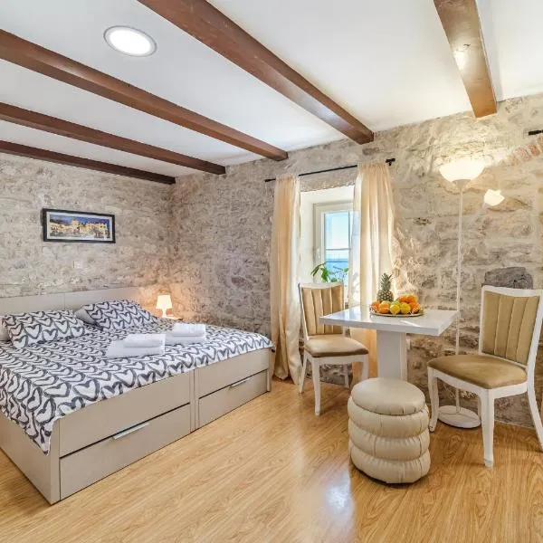 Sv.Duje Apartments, hotel ve Splitu