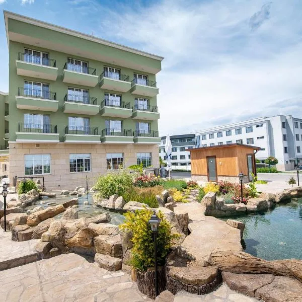 Glamping Alliance Hotel, hotel in Plovdiv