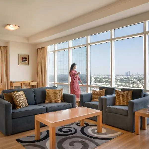 Oaks Liwa Heights Hotel Suites, hotel in Dubai