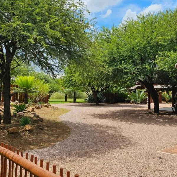 Makhato Bush Lodge 48, hotel in Bela-Bela