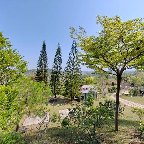 Baan Suan Plearndara Homestay, hotel v destinaci Wang Nam Khieo