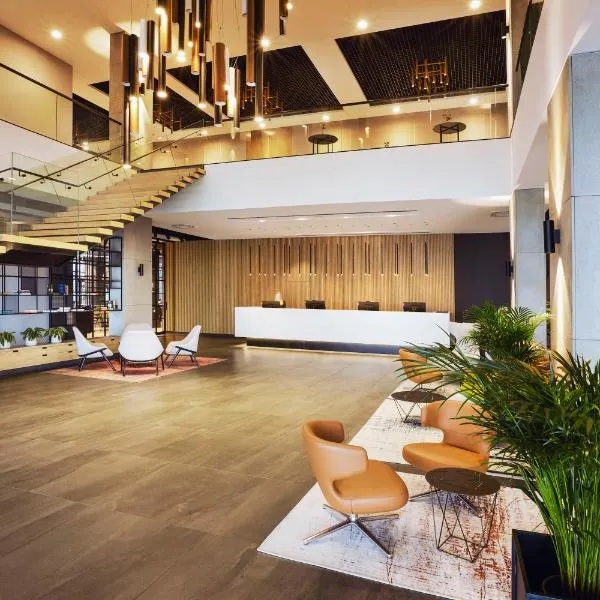 Q Hotel Plus Wrocław Bielany, hotel ve Vratislavi