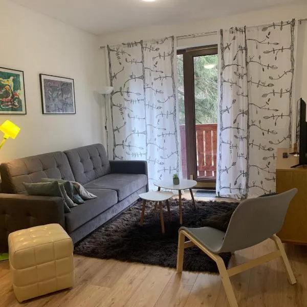 Apartmán Jeleň Chopok Juh-Trangoška, hotel in Tale