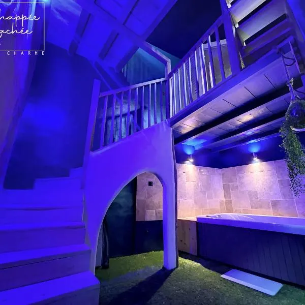 L’ Échappée Cachée - Gîte de Charme, hôtel à Saint-Étienne-de-Fontbellon