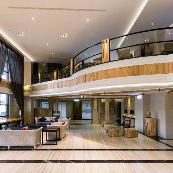 Chiayi Oriental Pearl International Hotel: Fanlu şehrinde bir otel