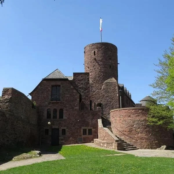 Burg Zimmer auf ca. 70 m², hotel din Heimbach