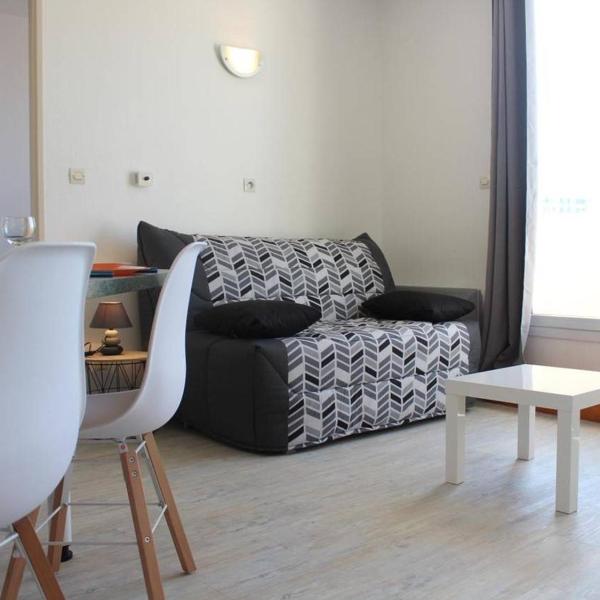 Studio cabine avec balcon, parking, piscine et plage à proximité - La Rochelle - FR-1-246-299