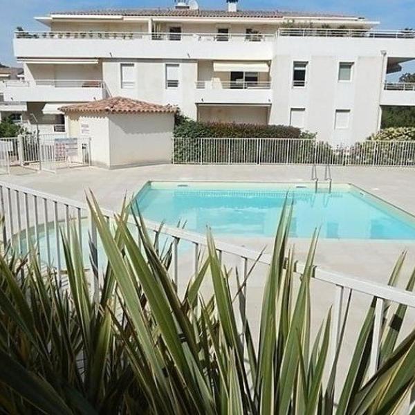 Appartement Cavalaire-sur-Mer, 2 pièces, 4 personnes - FR-1-100-215