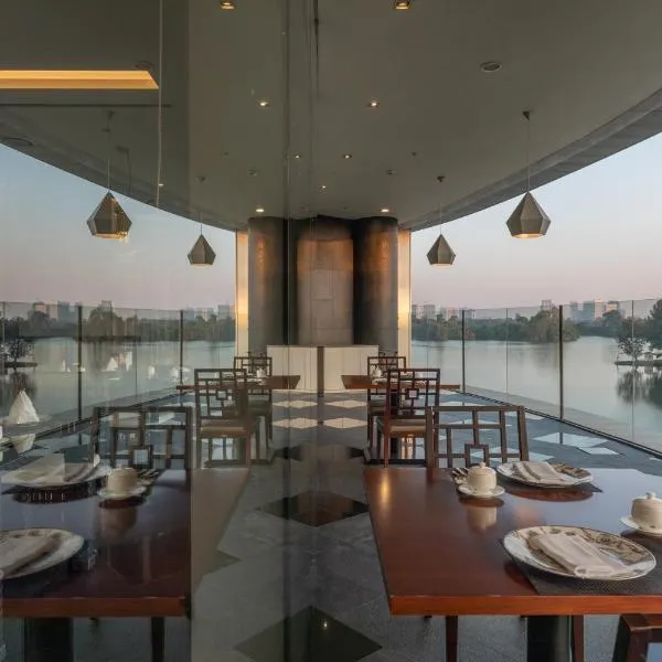 LOTTE Hotel Yangon, hotel v destinaci Yankoun