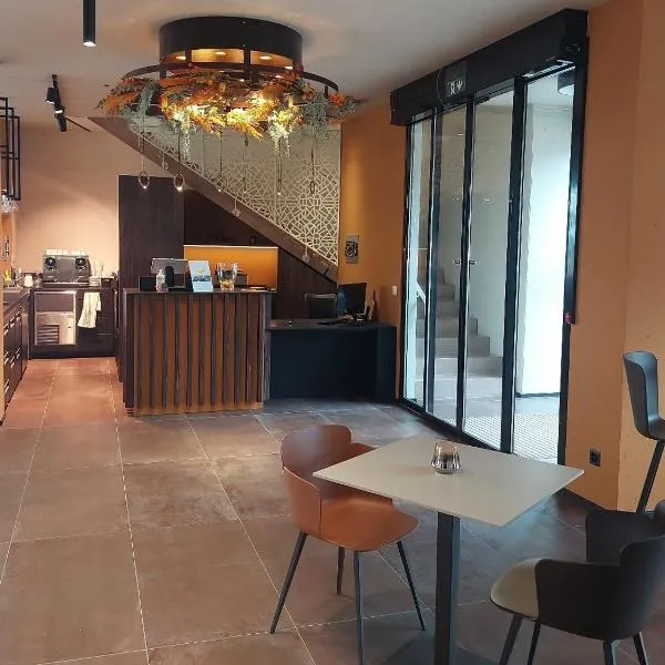 Kza Jura Swiss, hotel u gradu 'Courtedoux'