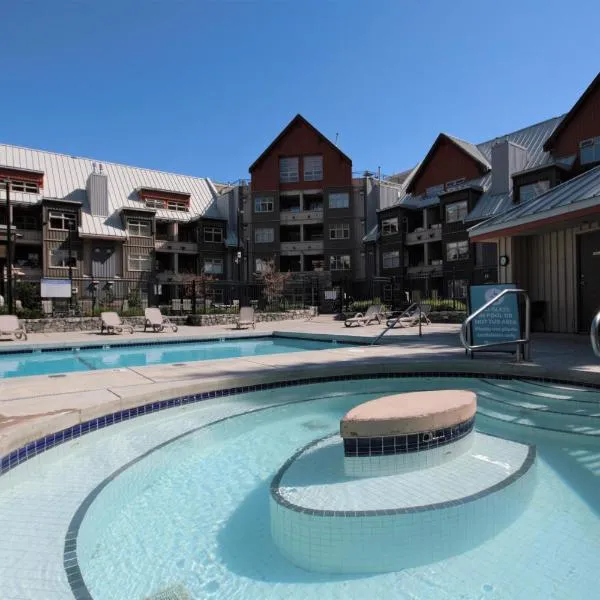 Cozy 1BR, steps from Creekside Gondola by Harmony Whistler Vacations, hotel in Whistler
