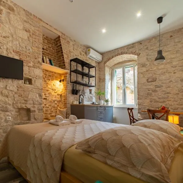 Rooms and Apartments Djanovic, hotel din Split