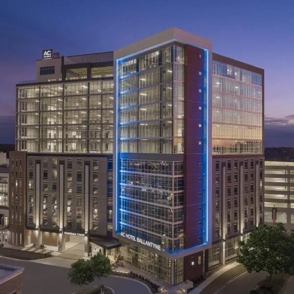 AC Hotel by Marriott Charlotte Ballantyne，位于夏洛特的酒店