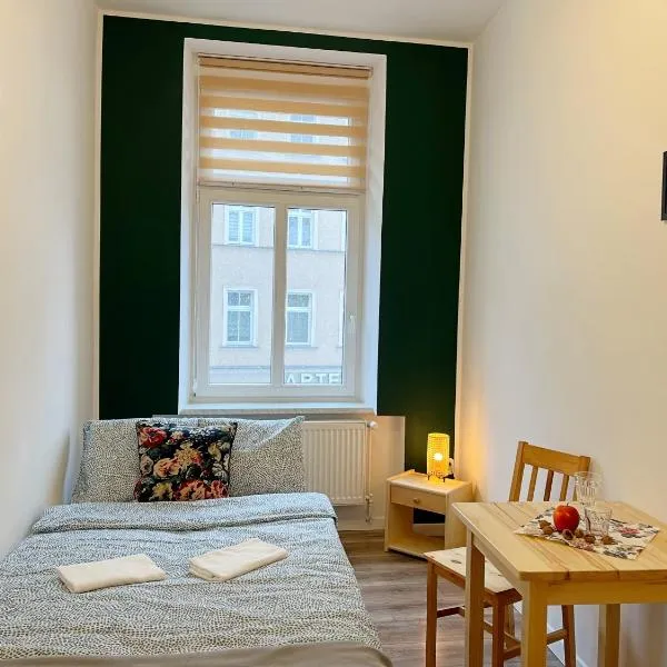 Noclegi Pan Tadeusz, hotel in Wałbrzych