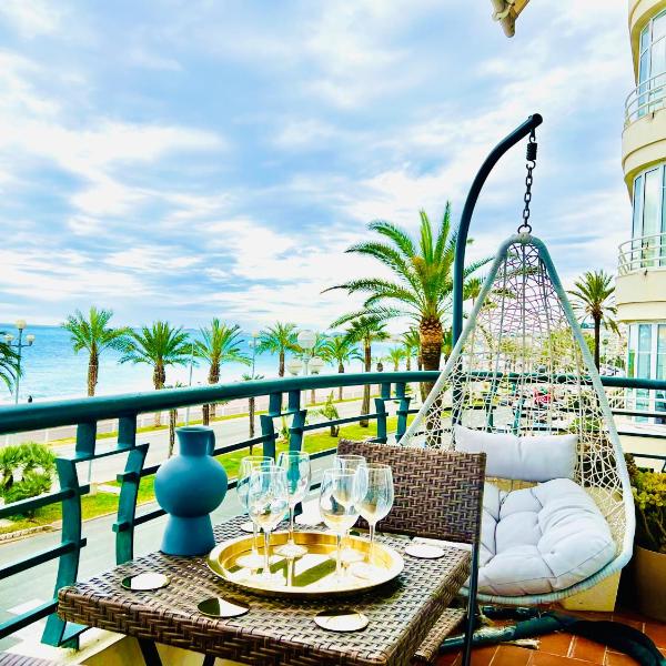 Endless Stunning Mediterranean Sea Views Promenade Des Anglais, Nice