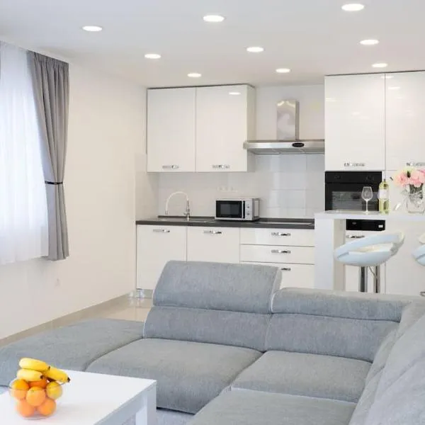 Apartments Ane 1 Tisno, hotel v destinaci Tisno