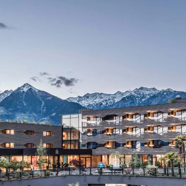 Hotel Rosengarten (Schenna Resort), hotel u gradu 'Scena'