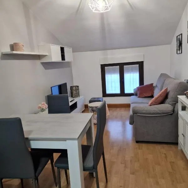 Vivienda Turistica IBAMA1, Hotel in Ciudad-Rodrigo