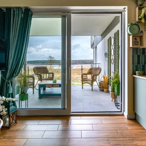 Zielony Apartament Pod Żaglami, hotel in Zegrze Południowe