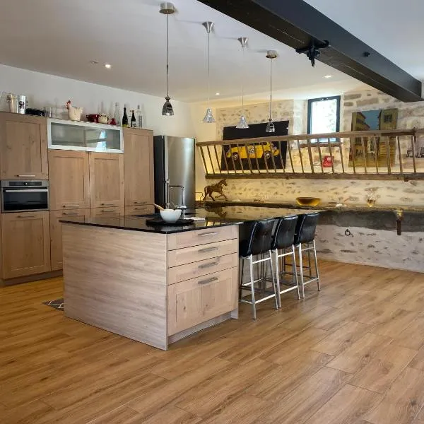 Gîte élégant en Essonne, proche de Paris, La Ferme du Châtaignier, hotel v destinaci Boissy-le-Sec