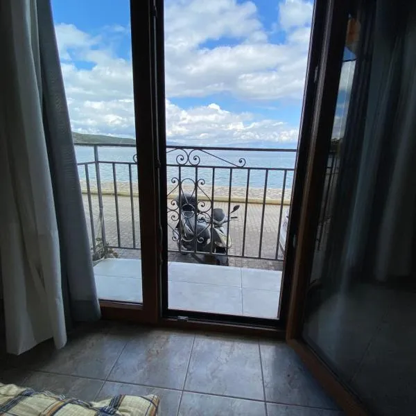 Xanthoula rooms -ενοικιαζομενα δωμάτια Ξανθουλα, hotel in Amaliápoli