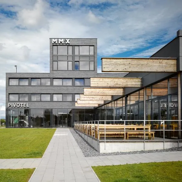 Pivotel MMX, ξενοδοχείο σε Dobřichovice
