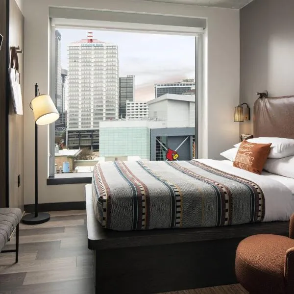 Moxy Louisville Downtown, hotel in Louisville