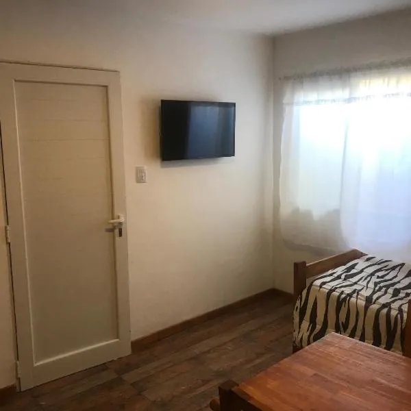 Mageeva Miramar Bs As Argentina Departamentos, hotel in Miramar