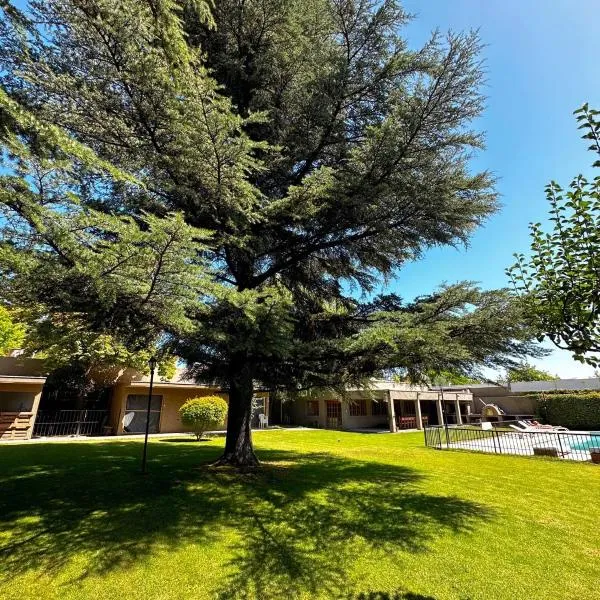 Posada Pinar De Besares, ξενοδοχείο σε Chacras de Coria