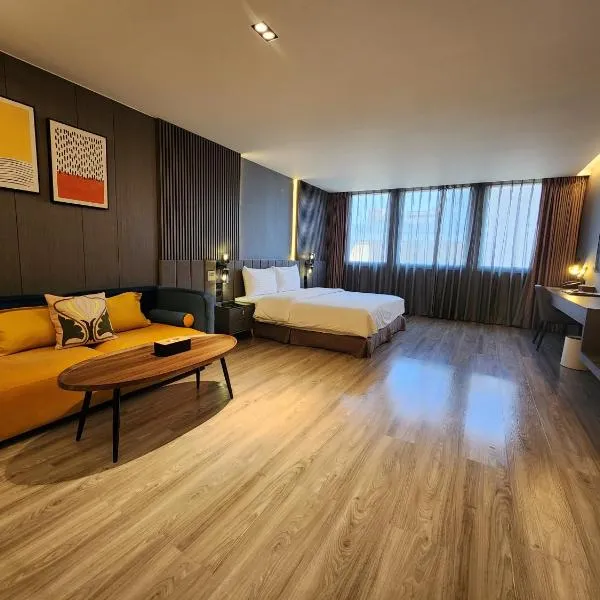 Hualien Pink Corner Hotel, hotell i Hualien stad