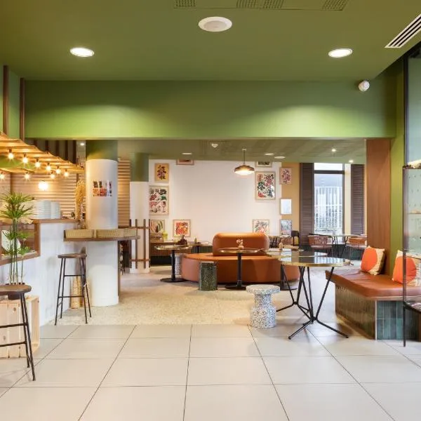 ibis Styles Versailles Saint Quentin en Yvelines, hotel a Saint-Cyr-lʼÉcole