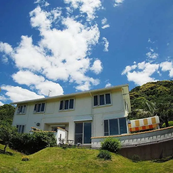 Hillside Inn Sirocco, hotel v destinaci Tatejama