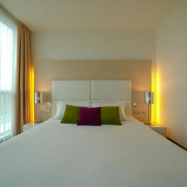 Pisa Tower Plaza, hotel in Pisa