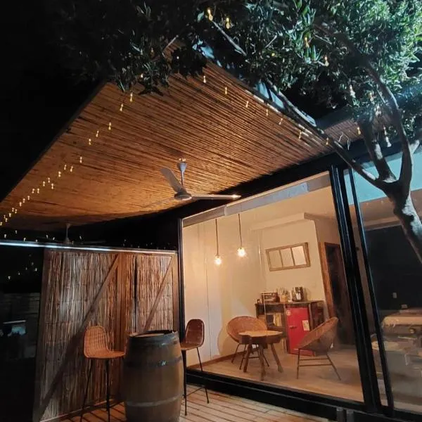 Apalta Lofts, disfruta frente a viñedos, ξενοδοχείο σε Santa Cruz