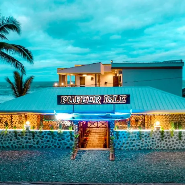 Puffer Isle Resort, hotel in Dingalan