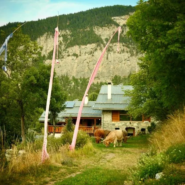 Consulat des Elohim chez Allan et Lili-Peace, hotel em Crans-Montana