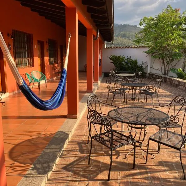 La Casa de Cafe Bed and Breakfast, hotel v destinaci Copan Ruinas