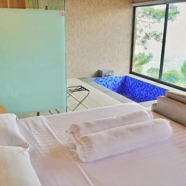 Azana Essence Selo Boyolali、Boyolaliのホテル