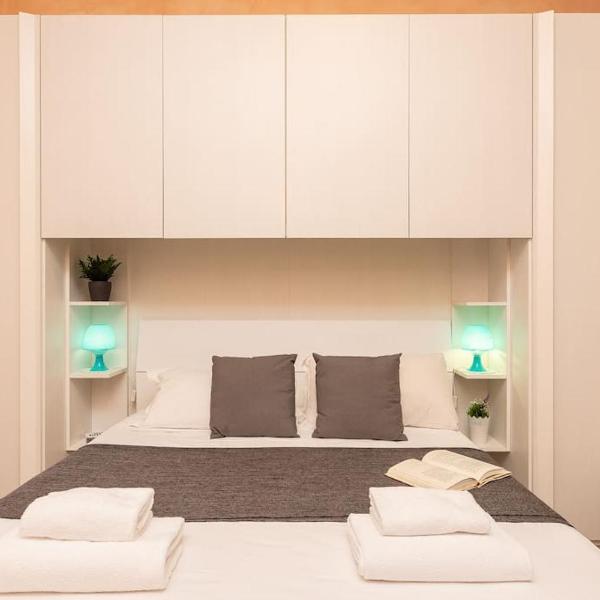 Trastevere Home by Rental in Rome, Řím
