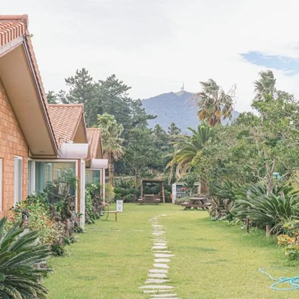 Jeju Healing Resort，位于济州市的酒店