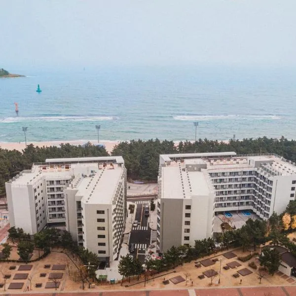 Risen Ocean Park Hotel, hotel in Sokcho