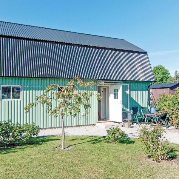 Nice Home In Klintehamn With 2 Bedrooms And Wifi