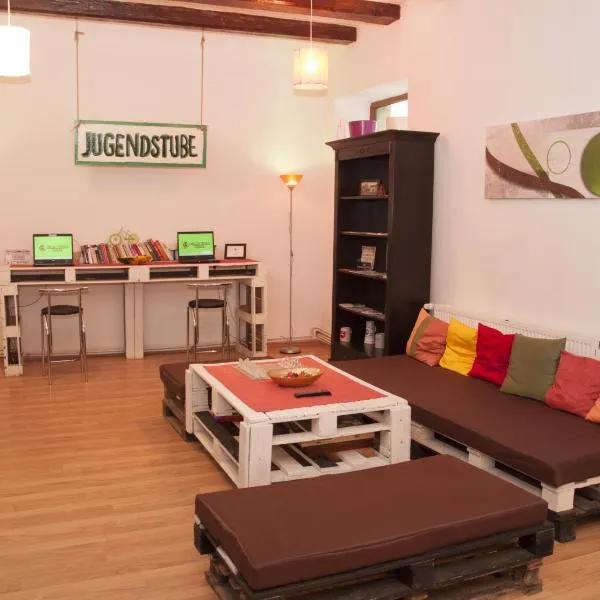 JugendStube Hostel, hotel in Braşov