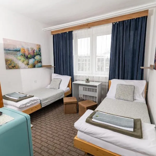 Turistická ubytovňa, ξενοδοχείο στο Λίπτοφσκι Μίκουλας