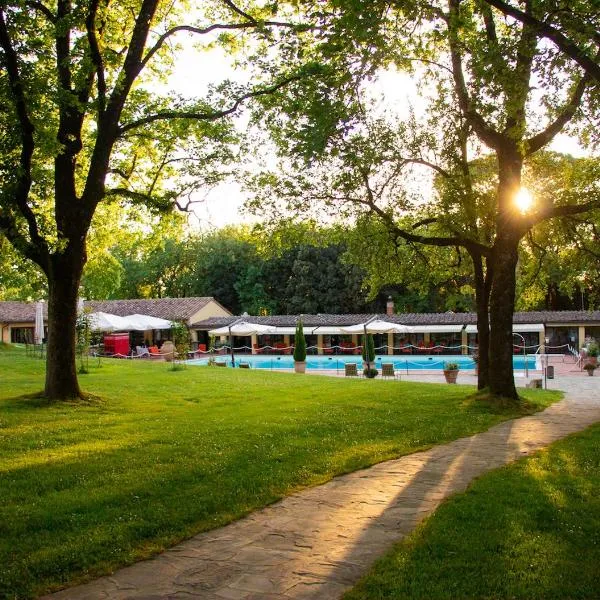 Borgo San Luigi, hotel en Monteriggioni