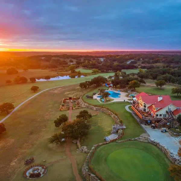 The Hideout Golf Club & Resort, hotel in Lake Brownwood