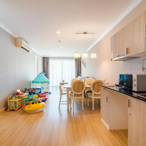 Hua Hin My Resort 3BR Family Condo Free Water Park Walk to Beach & Cicada Night Market หัวหิน ห้องแฟมมิลี่ 3 ห้องนอน ฟรีสวนน้ำ ใกล้ทะเลและตลาดซิเคด้า, ξενοδοχείο στο Χουά Χιν